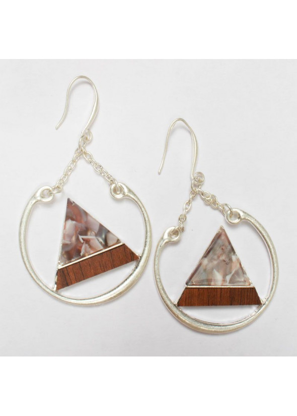 Long earrings with triangle