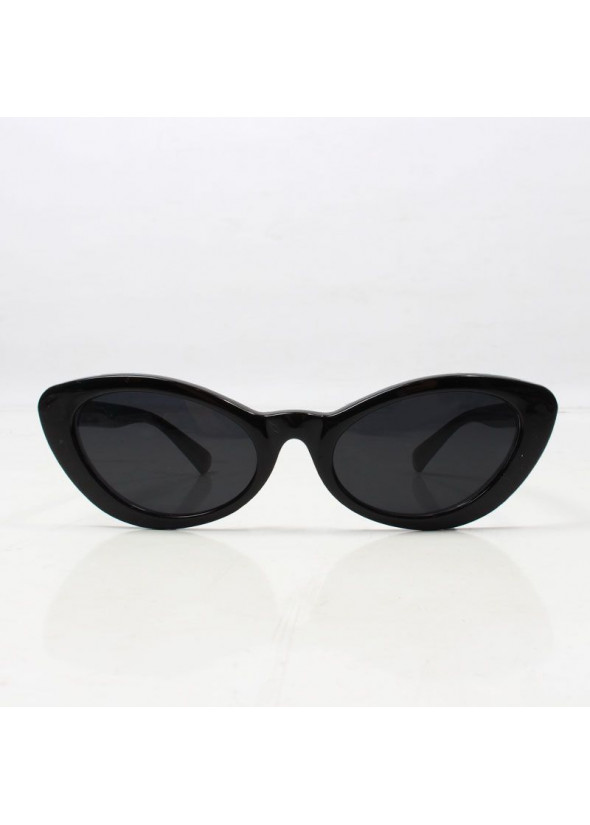 Cat eye sunglasses