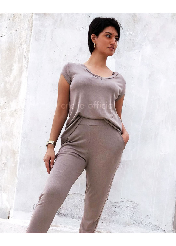 Set with sweatpants top Set with sweatpants top