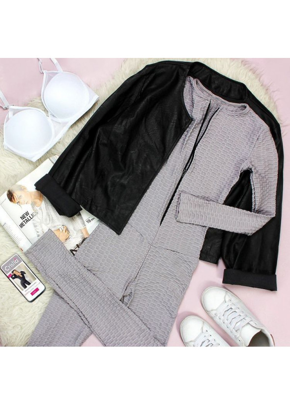 Jumpsuit with long sleeves