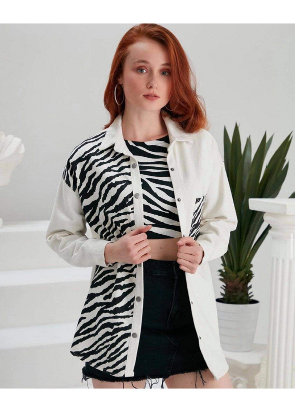 Jacket with zebra print