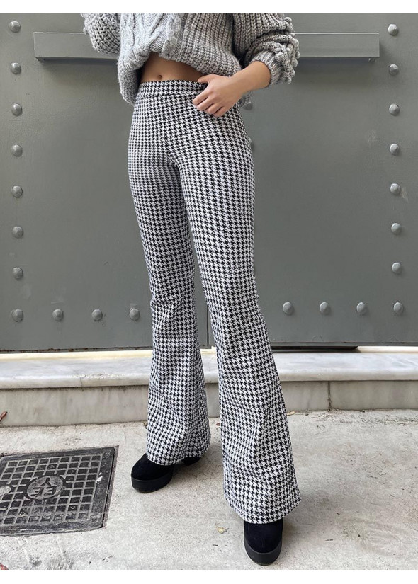Pants with checkered print