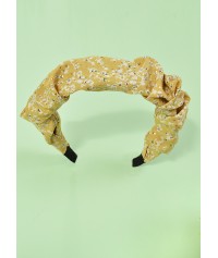 Hair band with flower