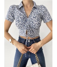 Floral top with collar