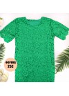 Lace dress with round neck