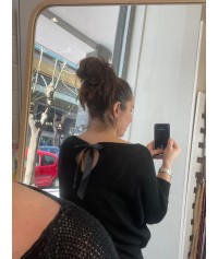 Knitted blouse