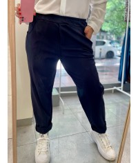 Elastic trousers with stich