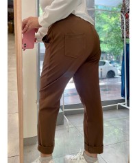 Elastic trousers with stich