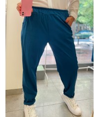 Elastic trousers with stich
