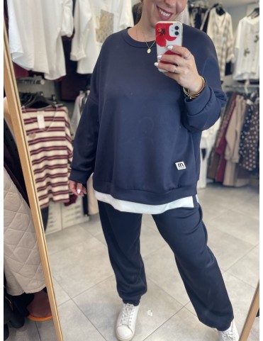 Plus Size Set with white layering detail