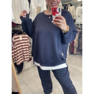 Plus Size Set with white layering detail