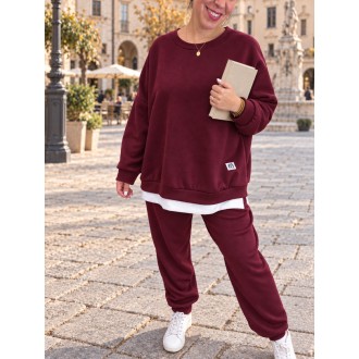 Plus Size Set with white layering detail